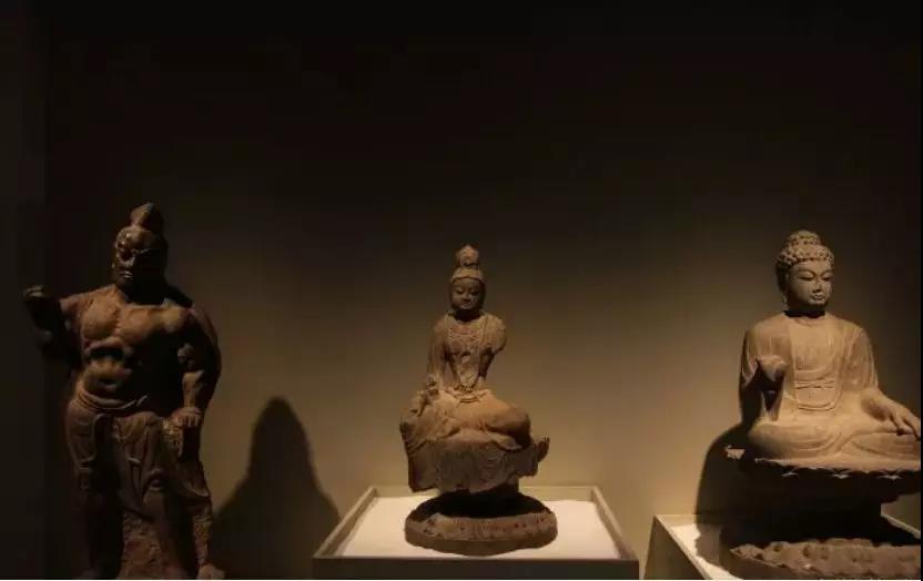 赏金大对决作·撰未来 | 揭秘《梵天东土·并蒂莲花》中印雕塑艺术展!